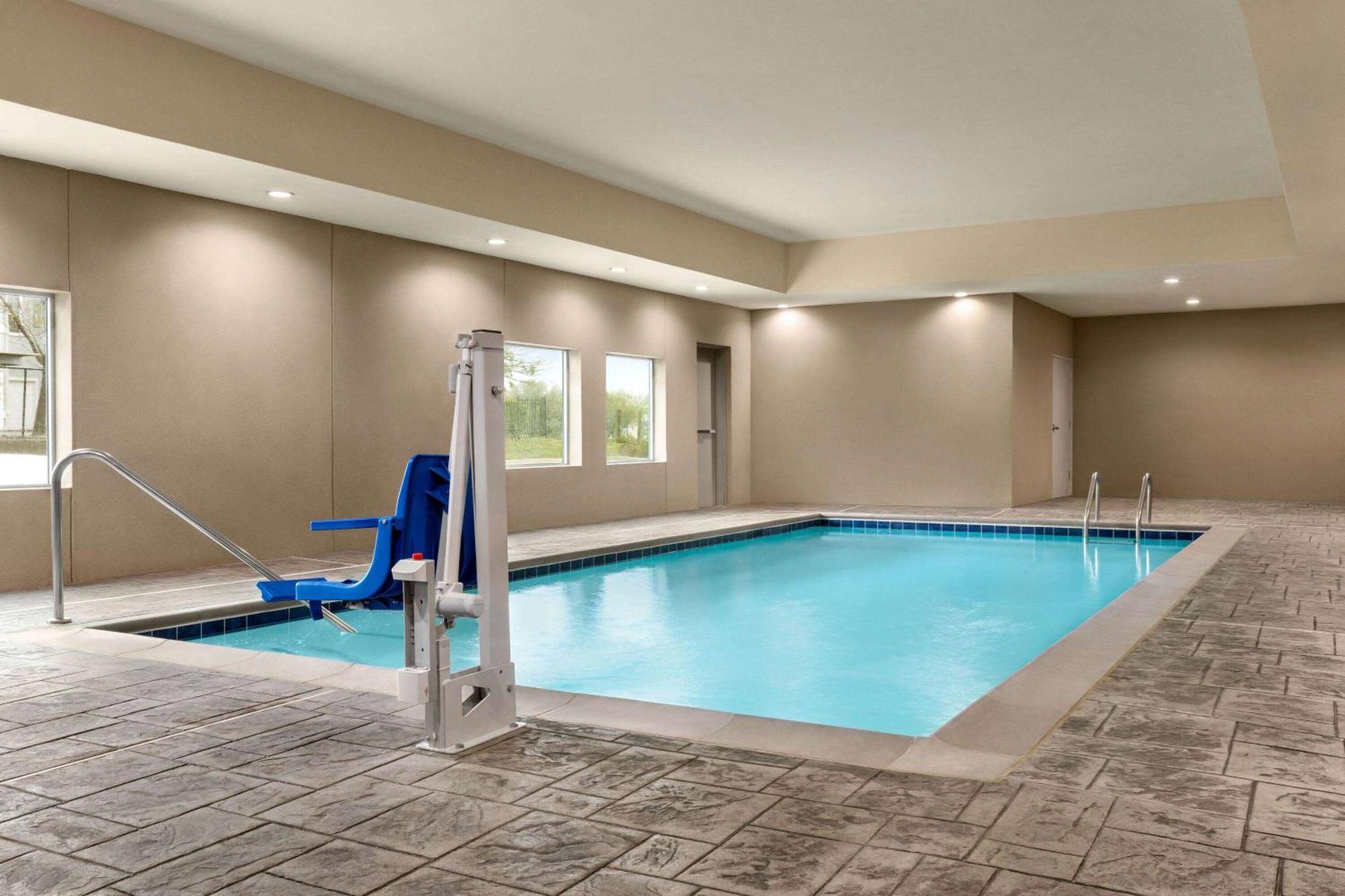 La Quinta Inn & Suites By Wyndham Austin South Kültér fotó