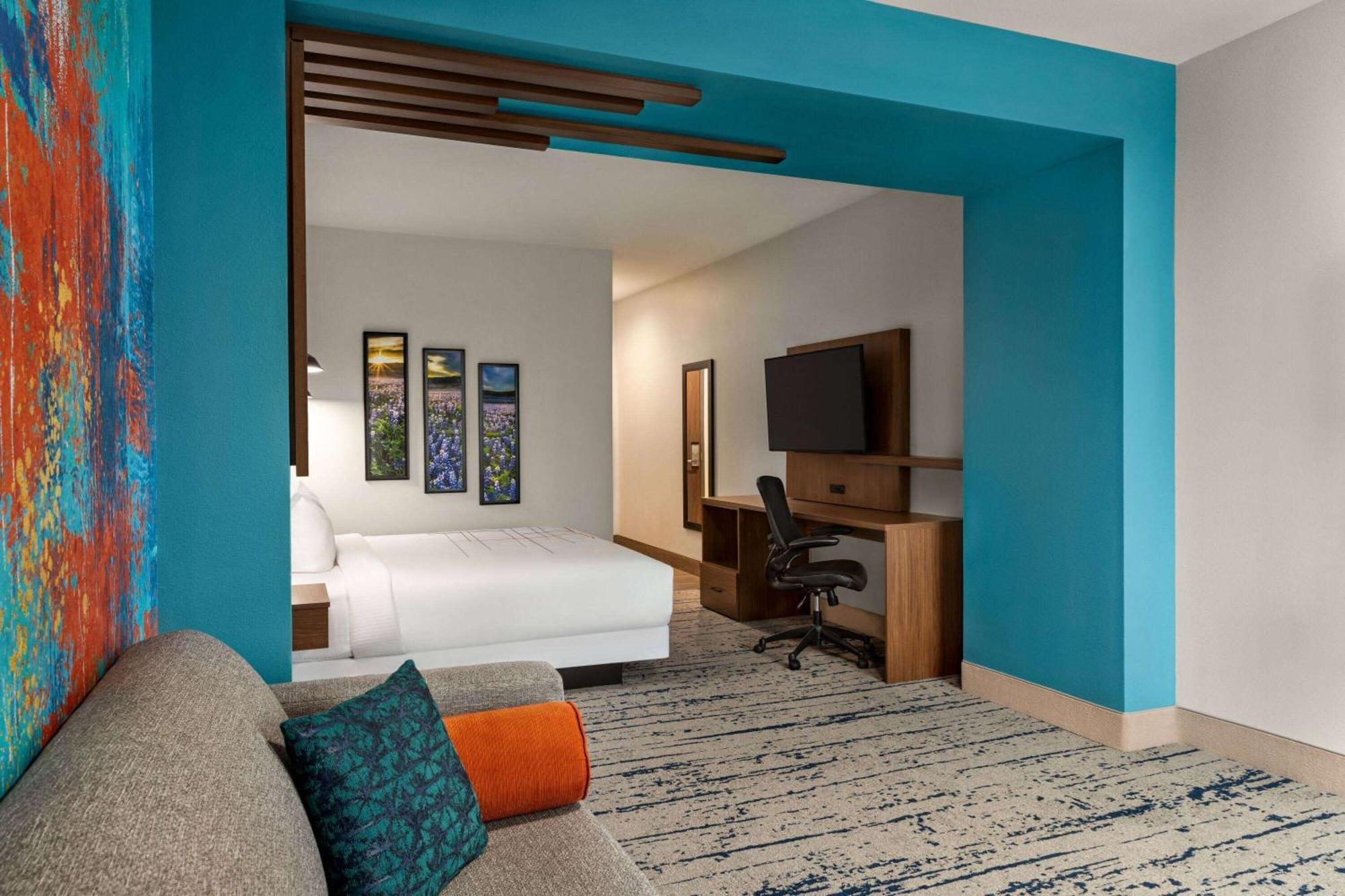 La Quinta Inn & Suites By Wyndham Austin South Kültér fotó