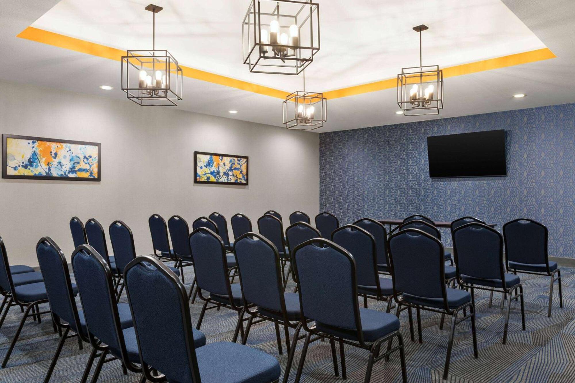 La Quinta Inn & Suites By Wyndham Austin South Kültér fotó