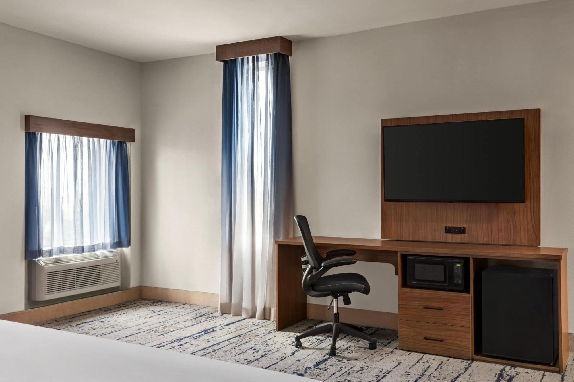 La Quinta Inn & Suites By Wyndham Austin South Kültér fotó